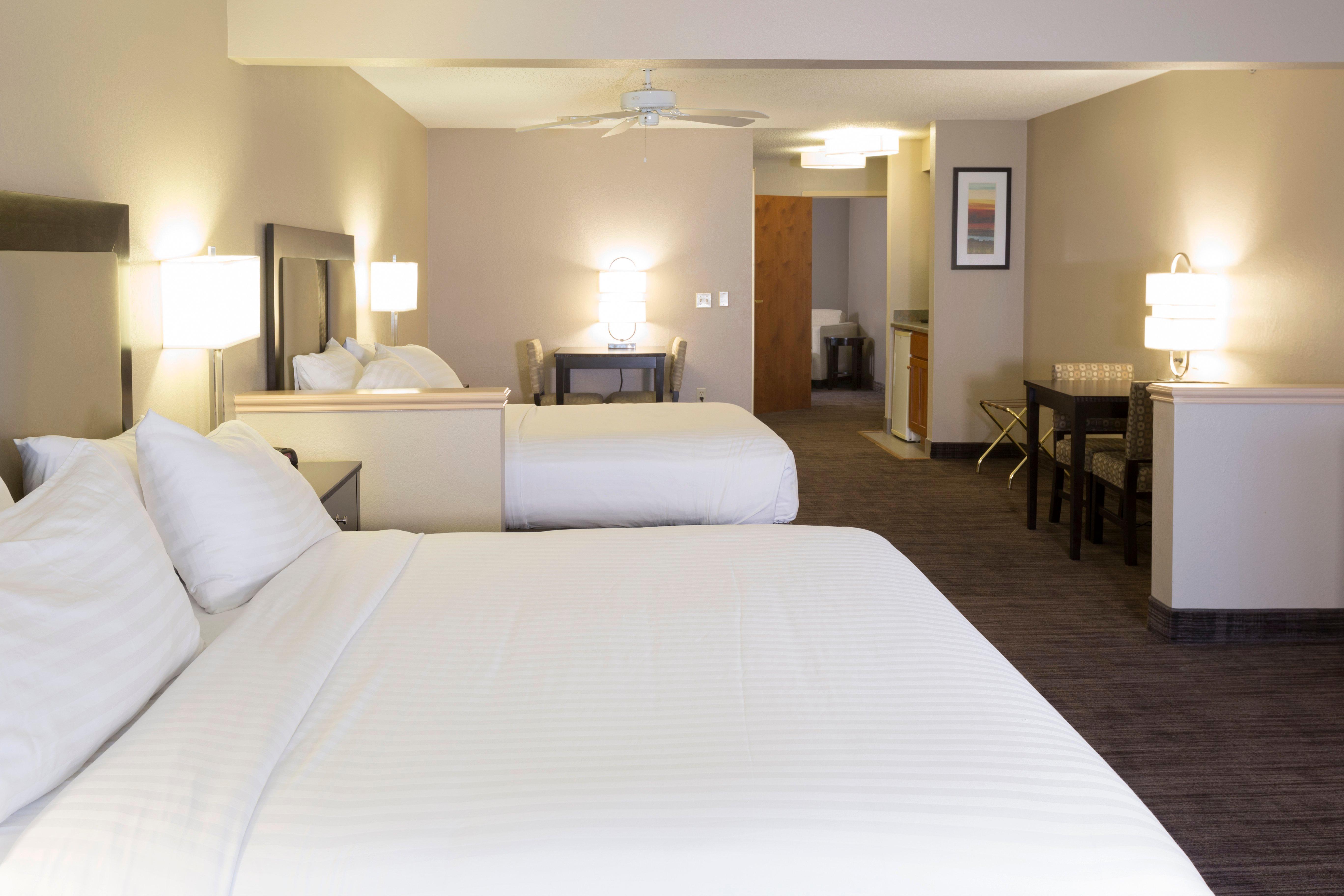 Holiday Inn Express Hotel & Suites-Saint Joseph By Ihg Экстерьер фото